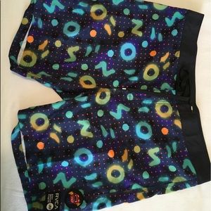 Men’s board shorts